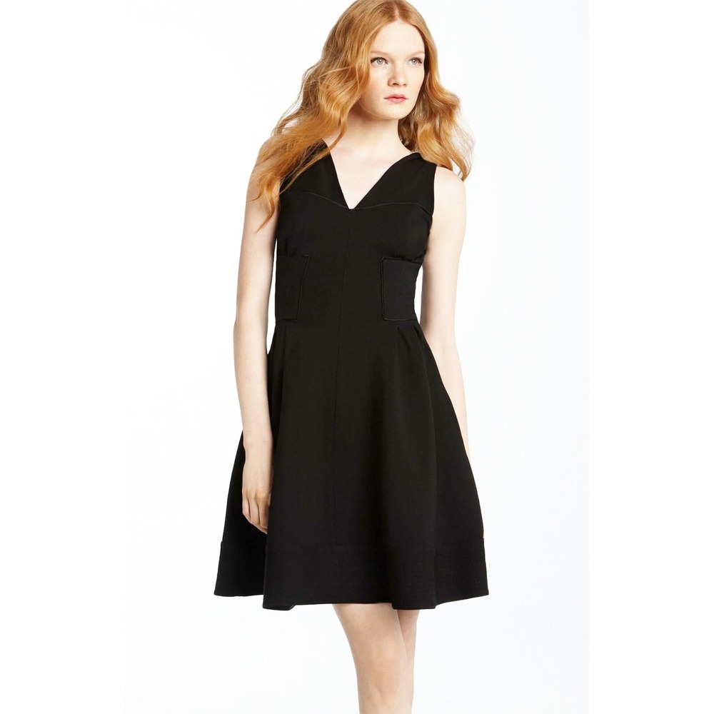 Diane von Furstenberg Women's Black Shirley Pointe Knit Dress V-Neck Fit n Flare